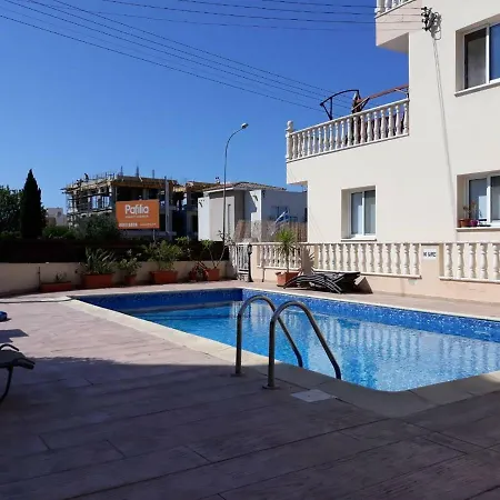 One Bedroom Alina Court 4 Апартаменты